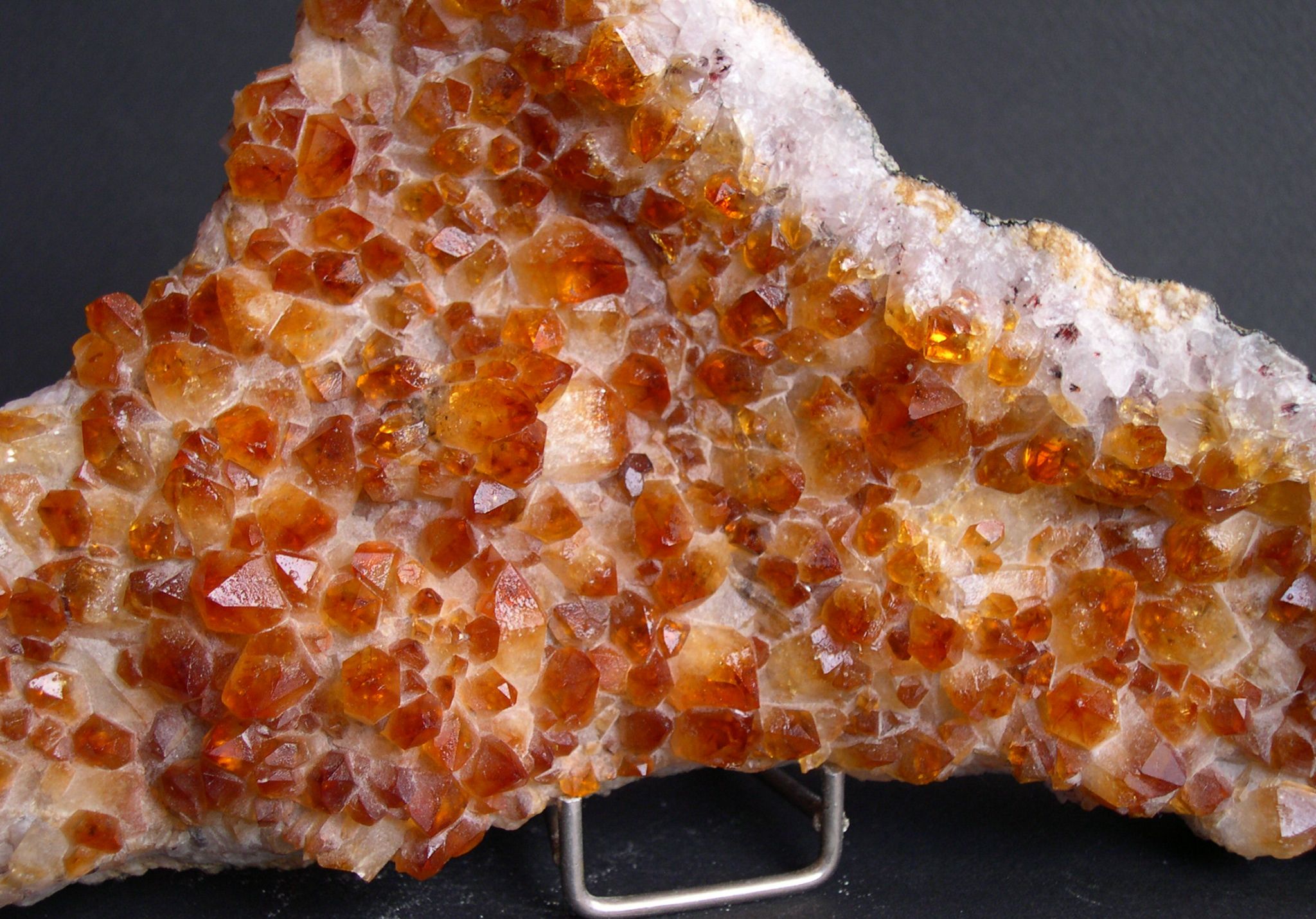 Quartz citrine